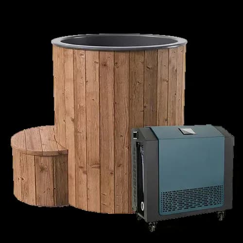 SaunaLife's studio image of the S1N Cold Plunge in natural wood: a round tub with a grey rim, a round step at its side, and a teal chiller unit on wheels. Not the Icetubs ICEBARREL.